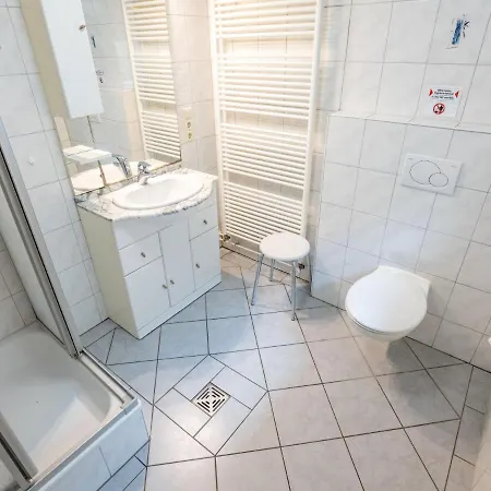 Romeo By Interhome *